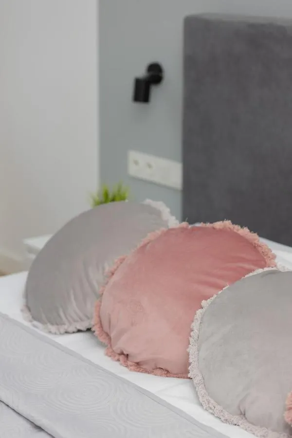 Wola Pet-Friendly Apartments With Ac Slawinska By Noclegi Renters Warszawa Polen