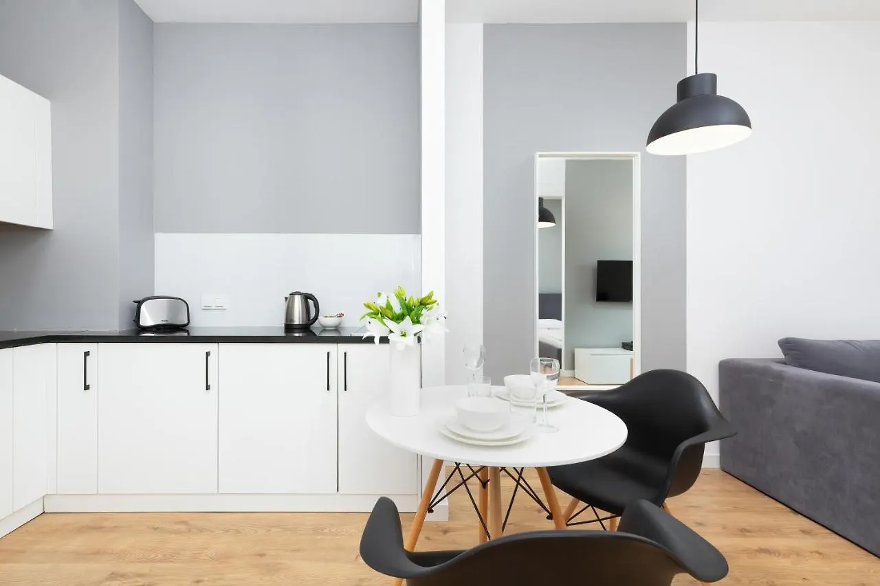 Wola Pet-Friendly Apartments With Ac Slawinska By Noclegi Renters Warszawa 0*,