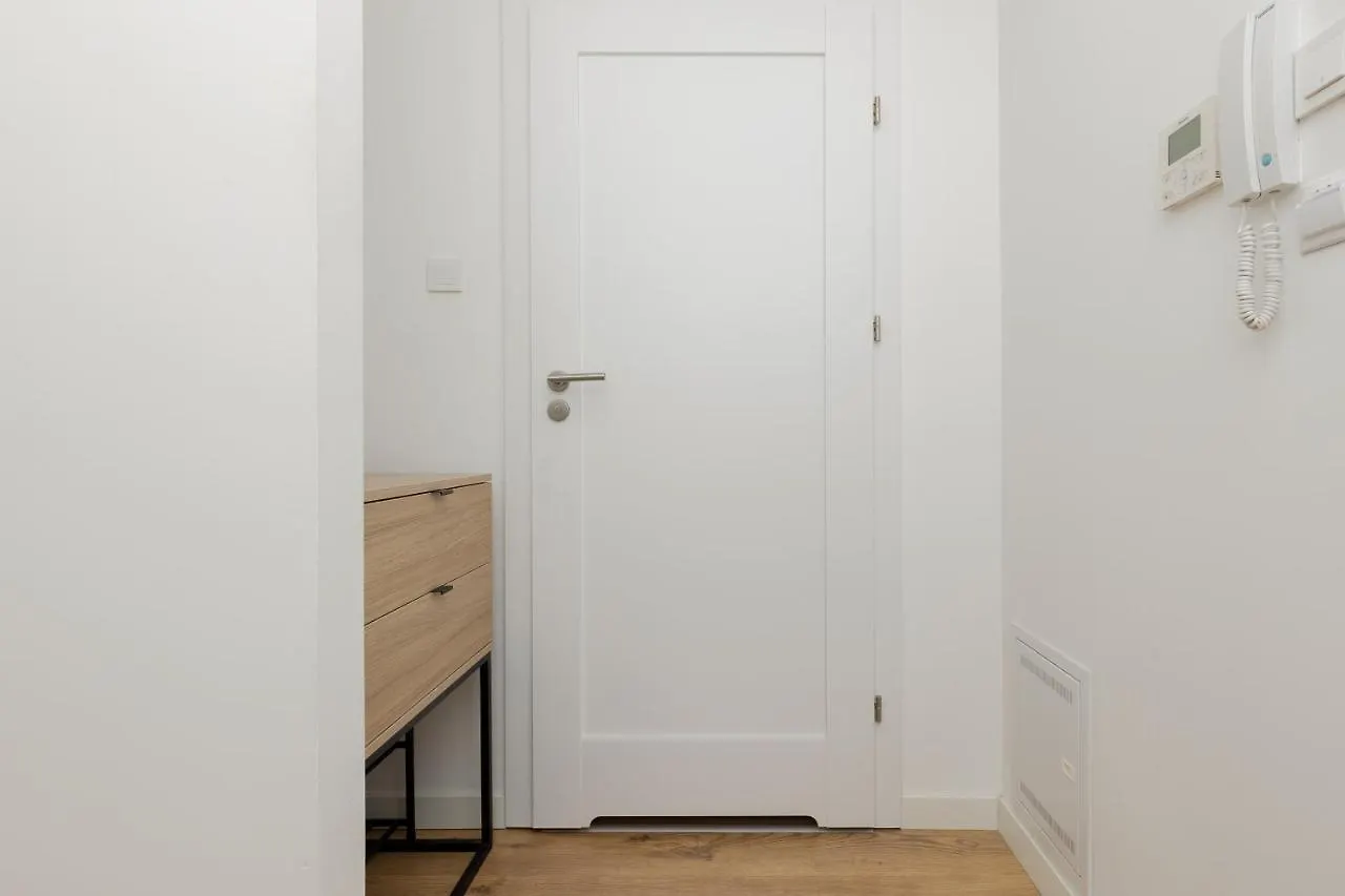 Wola Pet-Friendly Apartments With Ac Slawinska By Noclegi Renters Warsaw Poland