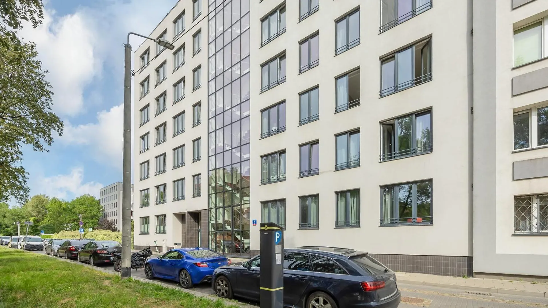 Wola Pet-Friendly Apartments With Ac Slawinska By Noclegi Renters Варшава
