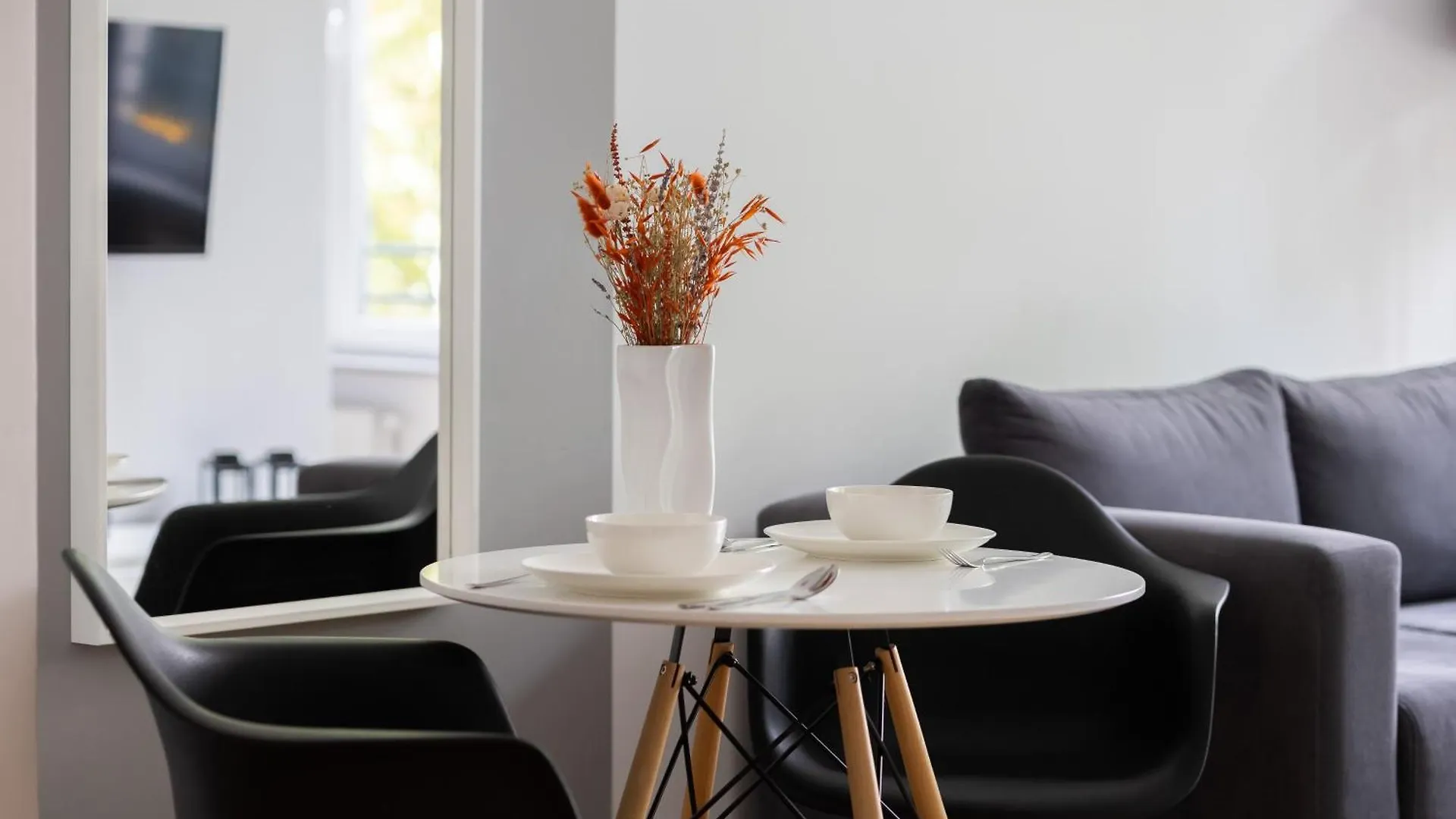 Wola Pet-Friendly Apartments With Ac Slawinska By Noclegi Renters Варшава