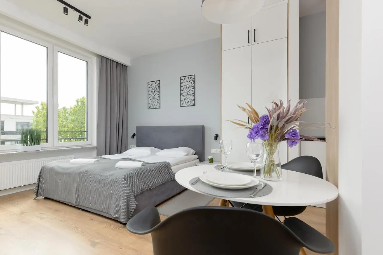 Wola Pet-Friendly Apartments With Ac Slawinska By Noclegi Renters Warsaw 0*,