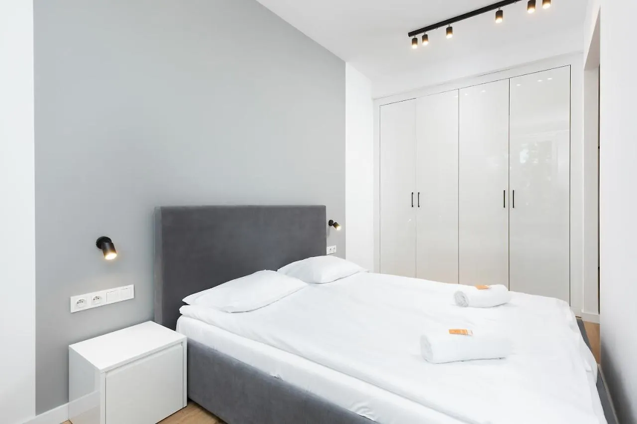 Wola Pet-Friendly Apartments With Ac Slawinska By Noclegi Renters Warsaw